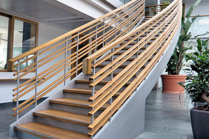 Geländer-und-Stufen